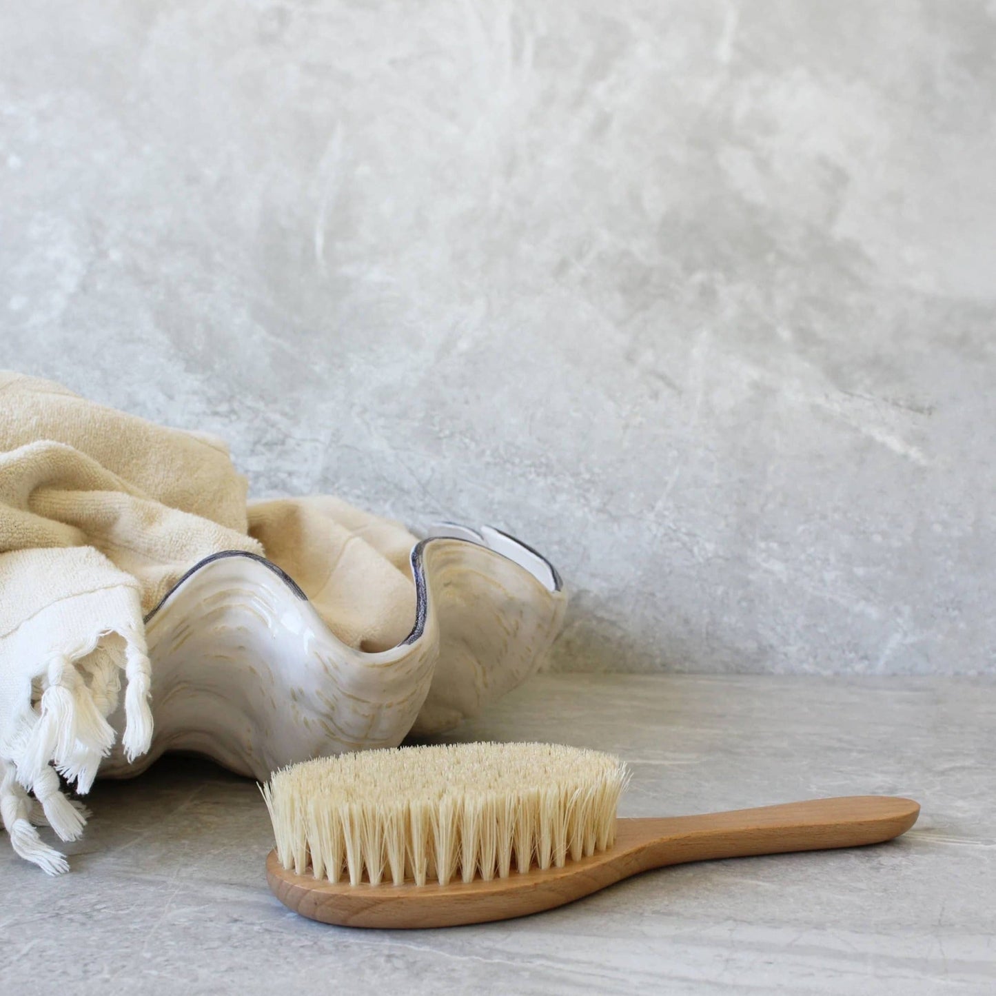 Dry body brush - Naturally Healthful